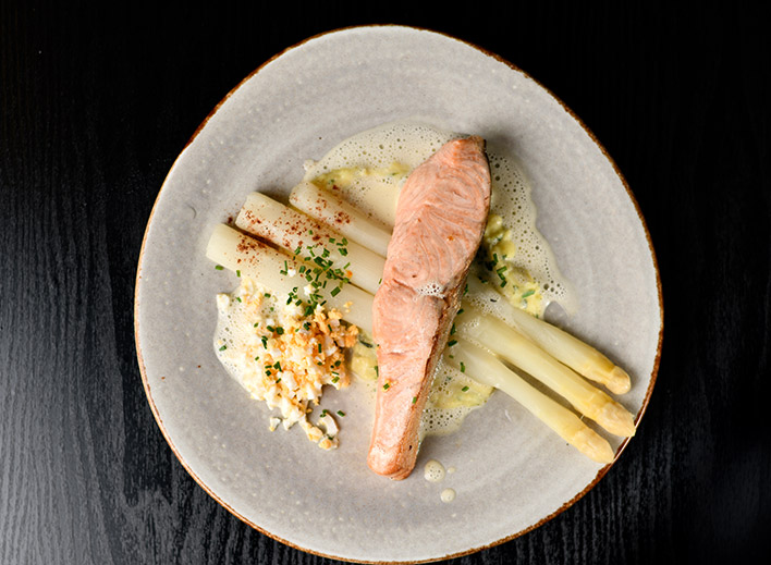 zalm-en-asperges-restaurant-it-polderhus